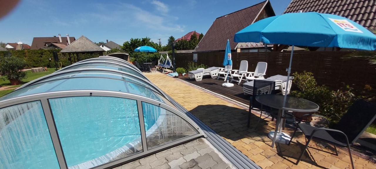 Holp Panzio Hotel Balatonföldvár Kültér fotó